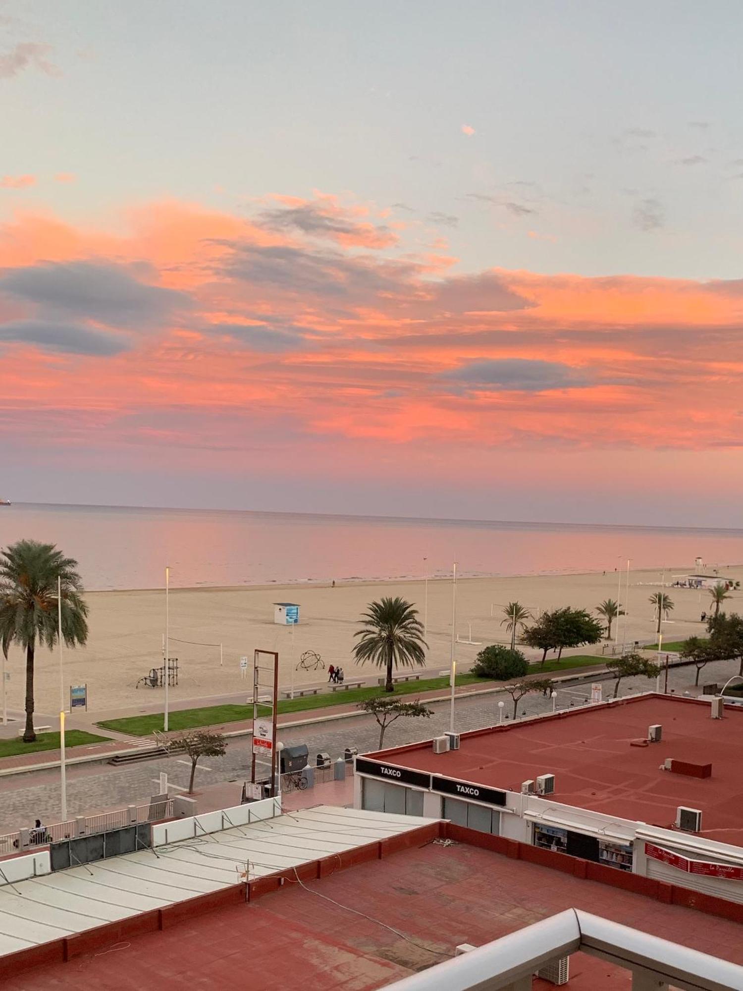 Con Vistas Al Mediterraneo Playa de Gandia المظهر الخارجي الصورة
